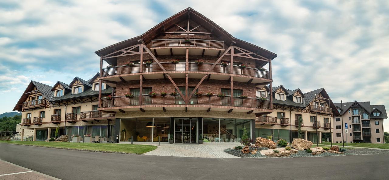 Village Resort Hanuliak Bela  Exterior photo